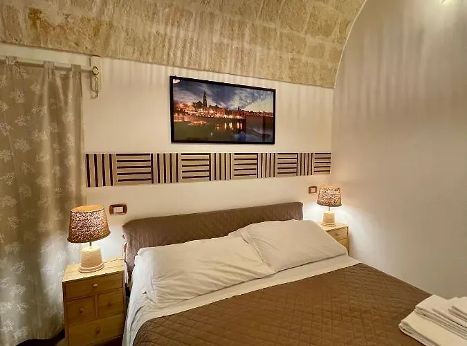 Dimora San Vito 公寓 *